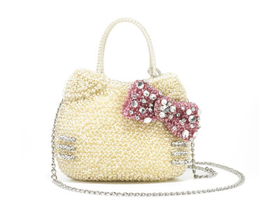 ドレッシーなハローキティとフォトセッションも、「アンテプリマ」イベント