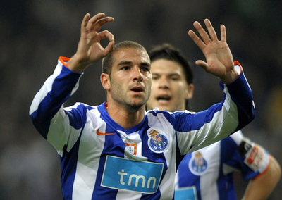 FCポルト ビトリア・ギマラエスに勝利し連敗止める