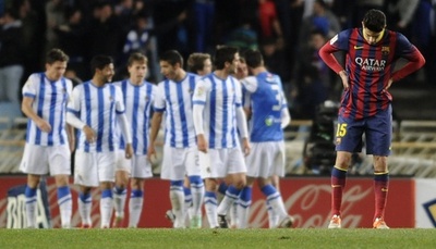 バルセロナ、ソシエダに完敗で首位陥落