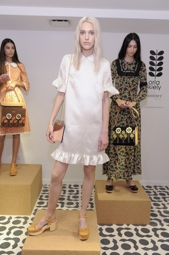 「オーラ・カイリー」17年春夏