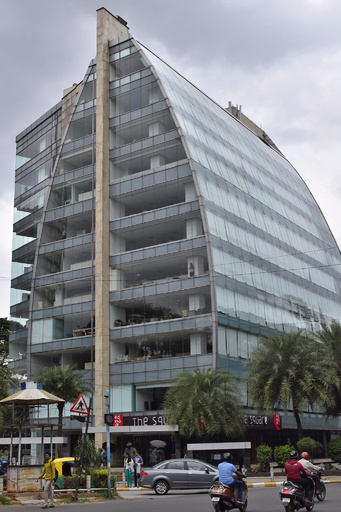 インドコーヒー王の遺体、川辺で発見 世界で1700店以上展開