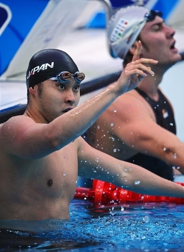 北島 五輪新で200メートル決勝へ