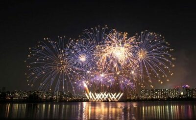 韓国・汝矣島の花火大会に100万人予想…通信3社、AIで混雑時の通信障害防止へ