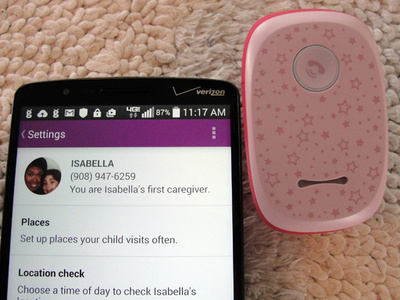 最新技術で子供の行動を監視する親たち、慎重論も