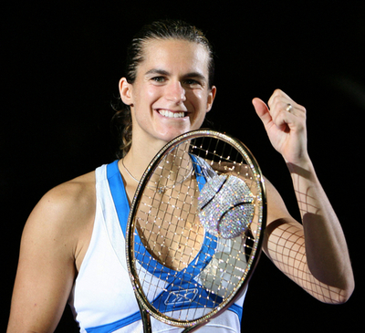 ＜女子テニス プロクシムス・ダイヤモンド・ゲーム2007＞モウレズモ 3連覇を達成しダイヤのラケットを獲得 - ベルギー