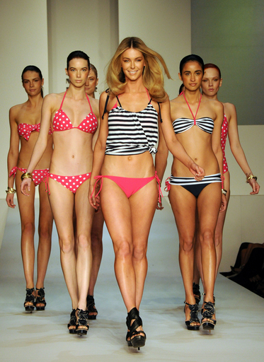 ＜シドニー・ファッション・フェスティバル＞地元デザイナーら新作発表