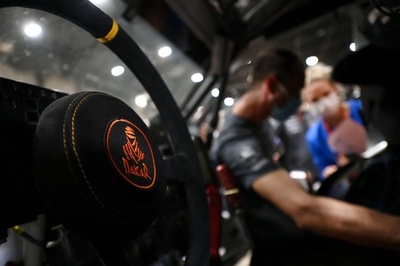 ダカール開幕前の車両爆発、仏検察がテロの疑いで捜査開始