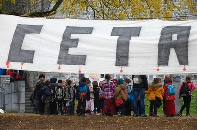 EU・カナダ、経済貿易協定に調印へ ベルギー首相 地域を説得