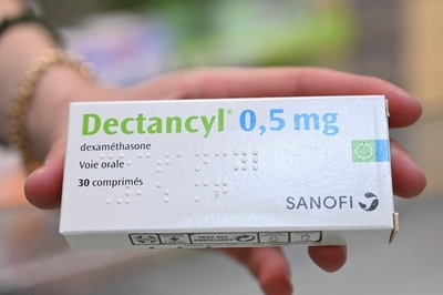 ステロイド薬でコロナ重篤患者の生存率向上、英国できょうから使用開始へ