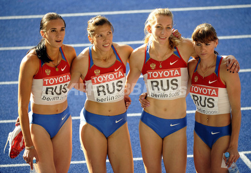 米国 女子4 400メートルリレーで優勝 世界陸上ベルリン大会 写真7枚 ファッション ニュースならmode Press Powered By Afpbb News
