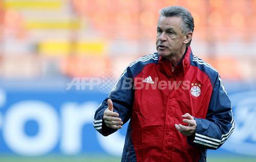 サッカー 欧州チャンピオンズリーグ バイエルン Acミラン戦に向け最終調整 イタリア 写真6枚 ファッション ニュースならmode Press Powered By Afpbb News