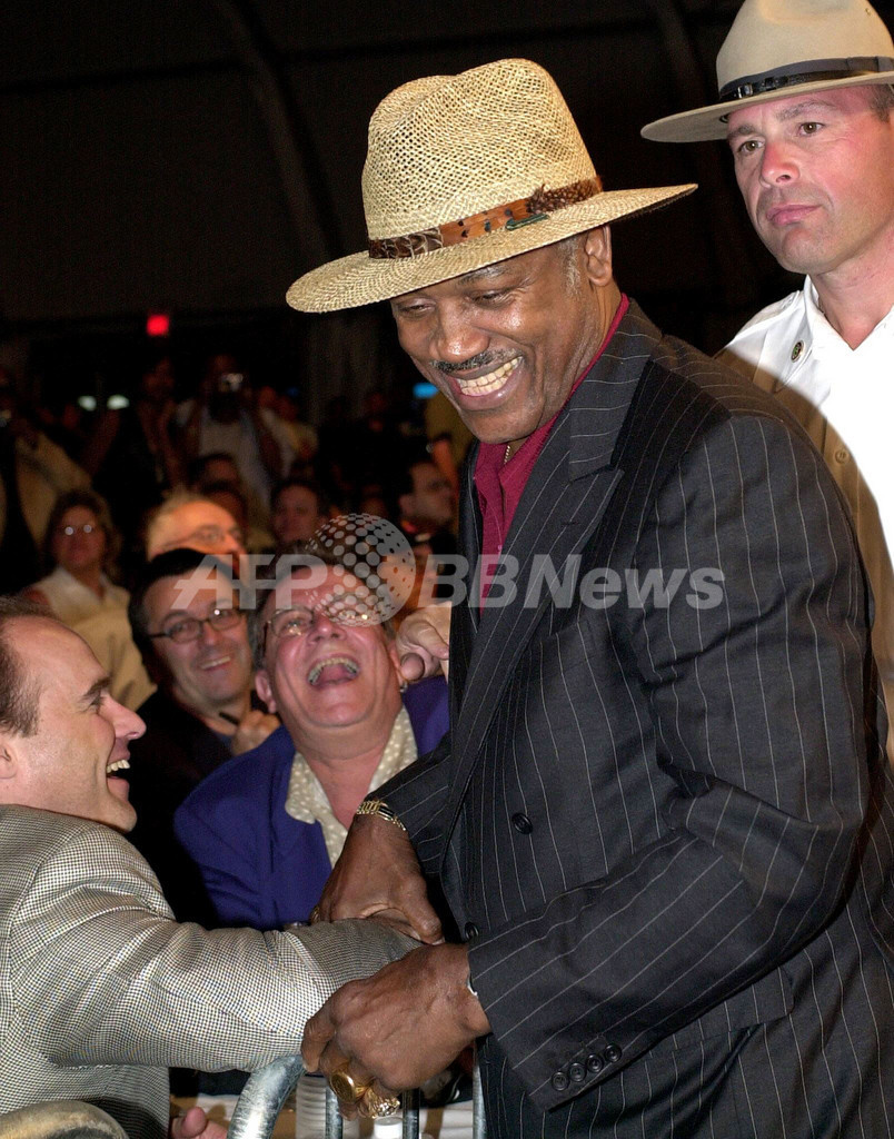 ボクシング元王者「スモーキン・ジョー」フレージャー氏が死去