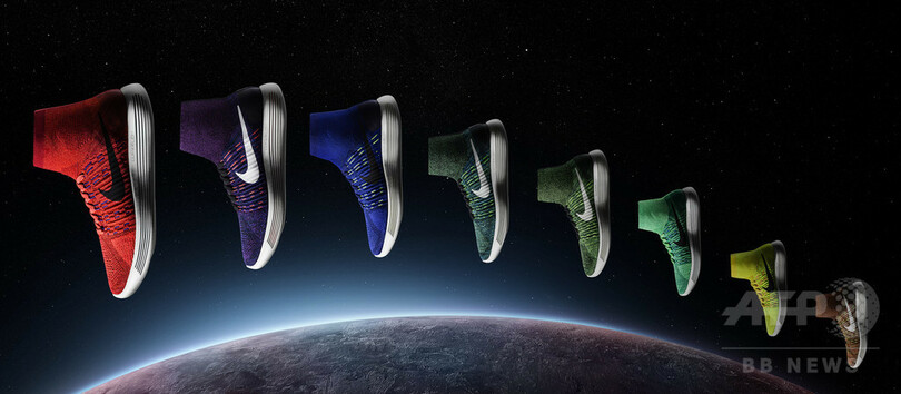 「ナイキ」究極のフィット感を叶える未来型ランニングシューズ