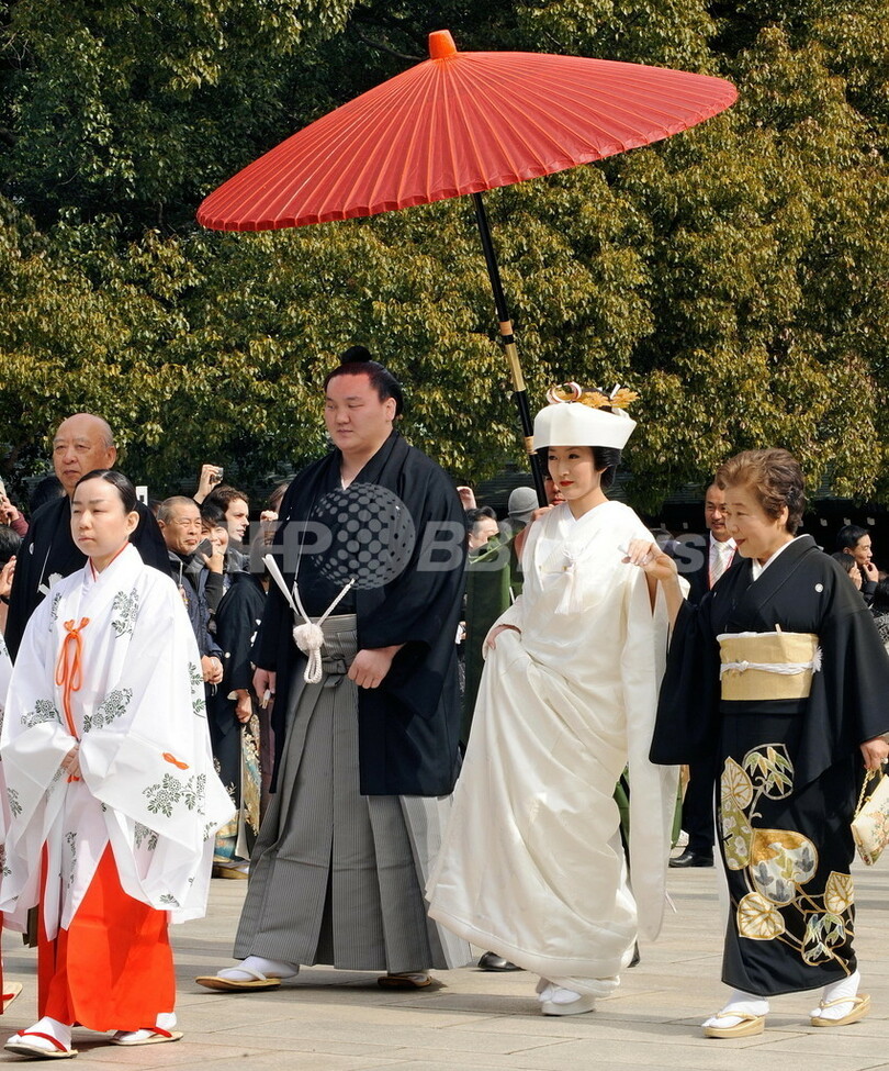 横綱白鵬が結婚式