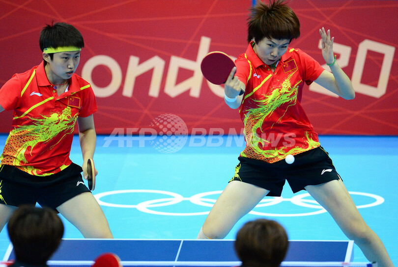 日本は決勝で中国と対戦、卓球女子団体