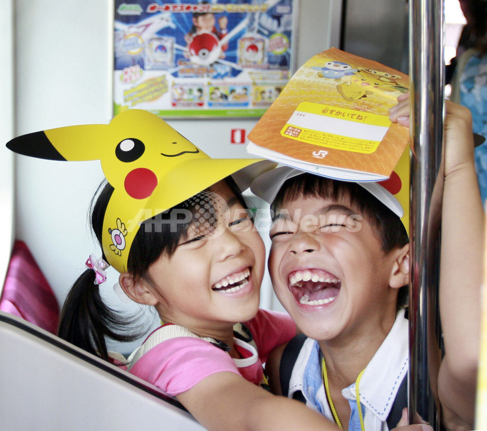 JR東日本のポケモン・スタンプラリー、家族連れなどで賑わう 写真4枚