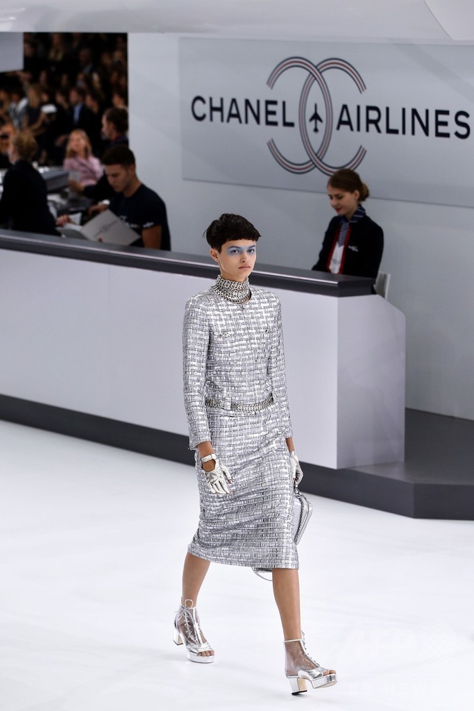 「シャネル」16年春夏コレクション