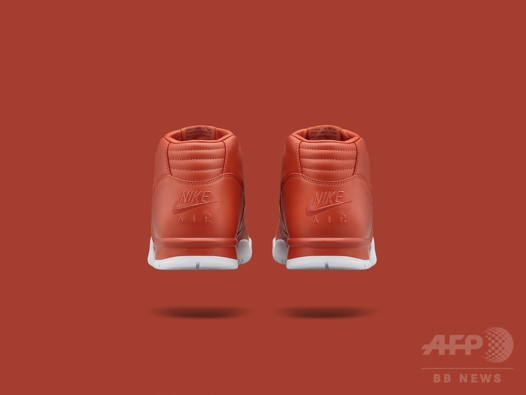 「ナイキラボ」×藤原ヒロシ、テニスコートから着想得たシューズ発表