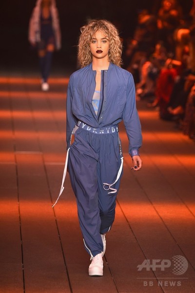 「DKNY」17年春夏