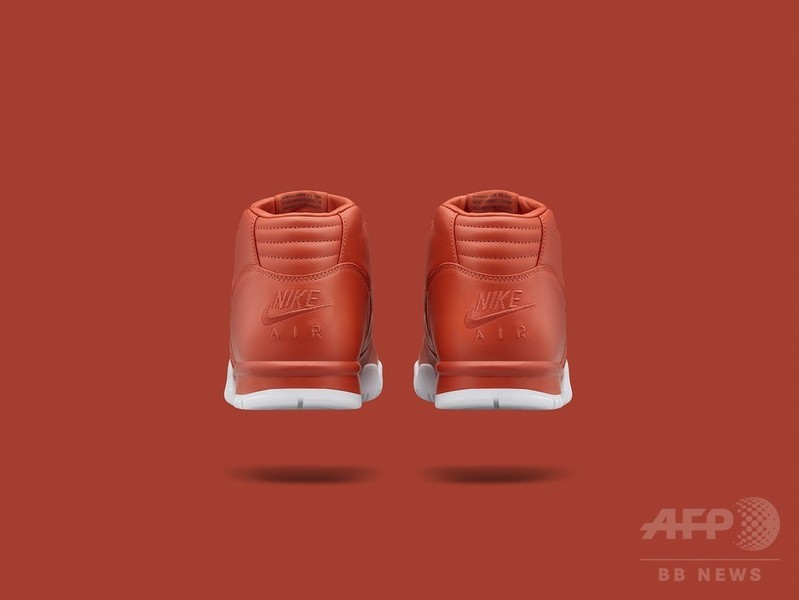 「ナイキラボ」×藤原ヒロシ、テニスコートから着想得たシューズ発表