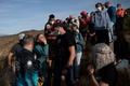 スペイン南部モトリル近郊で洞窟での500日間の隔離生活を終えたベアトリス・フラミニさん（左から3人目、2023年4月14日撮影）。(c)JORGE GUERRERO / AFP