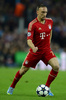 サッカー欧州チャンピオンズリーグ（UEFA Champions League 2012-13）は1日、準決勝第2戦が行われ、バイエルン・ミュンヘン（Bayern Munich）が3-0でFCバルセロナ（FC Barcelona）に勝利し、2試合合計スコア7-0で4年間で3度目となる決勝に進出した。

ボールをキープするバイエルン・ミュンヘンのフランク・リベリ（Franck Ribery、2013年5月1日撮影）。(c)AFP/JAVIER SORIANO