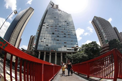 ベネズエラの「高層スラム街」、不法居住者の退去開始
