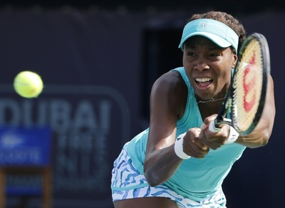 ヴィーナス、10年ぶりの大会黒星で連覇逃す ドバイ・テニス選手権