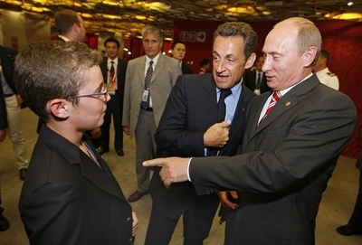 プーチン首相、報じられなかった「つるし上げる」発言が明らかに