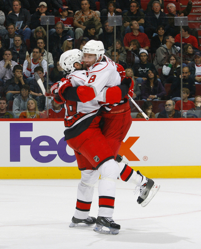 ハリケーンズ カナディアンズ降し3連勝