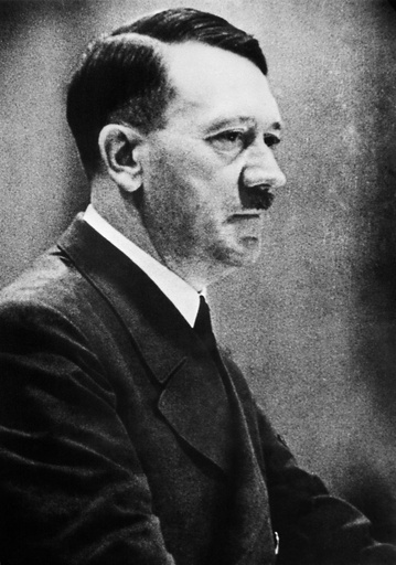 ヒトラーは1945年に死亡、歯と頭蓋骨の分析 研究