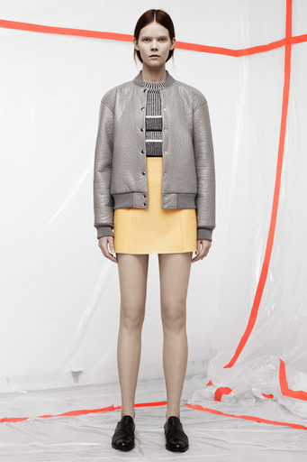 「T by ALEXANDER WANG」ポップアップショップ、伊勢丹新宿店で11日まで