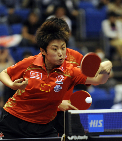 郭躍／李暁霞組 女子ダブルス制す、世界卓球