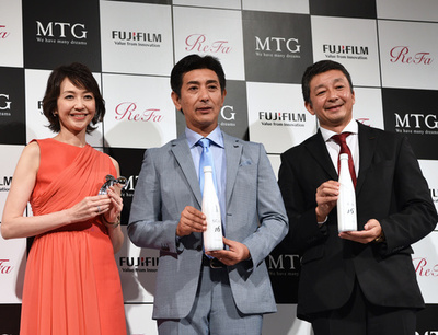 「ReFa×富士フィルム」インナービュティードリンク発売