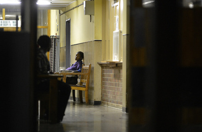 精神科の患者を無免許施設に移送、94人死亡 南アフリカ