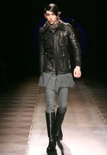 ＜08/09年秋冬東京コレクション＞ガラアーベント、新作を発表