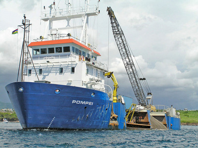 ベルギー船、海賊に乗っ取られる ソマリア沖