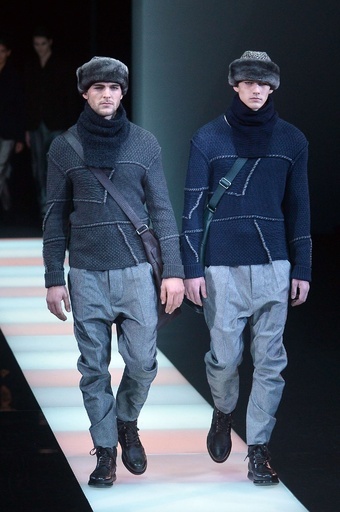 マスキュリンで機能的に、「ジョルジオ アルマーニ」15/16年秋冬メンズ