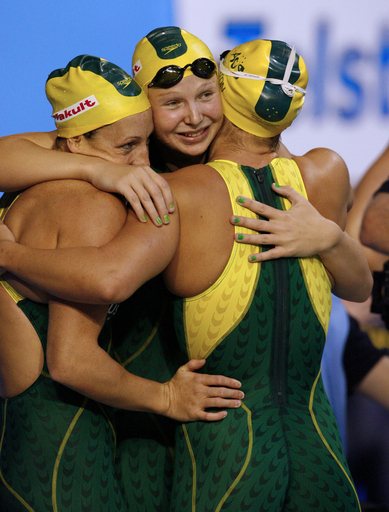 ＜第12回世界水泳選手権＞競泳、オーストラリア 女子4x100メートル自由形リレーで優勝 - オーストラリア