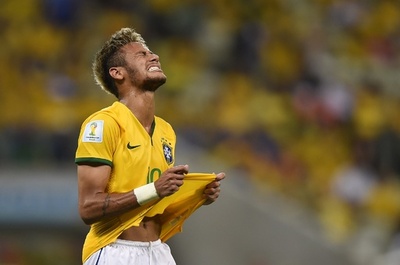 ペレ氏、ネイマールの負傷に「心を痛めている」