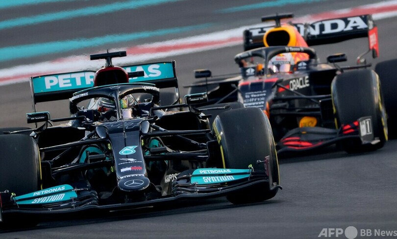 ハミルトンがフリー走行2回目で最速タイム、アブダビGP