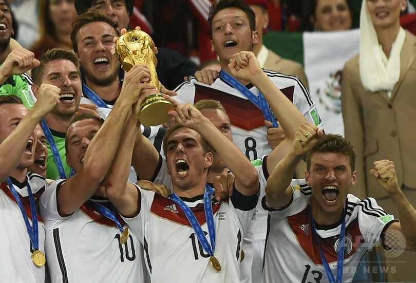 ラームが今季終了後の引退を表明 14年w杯制したドイツ代表の主将 写真24枚 国際ニュース Afpbb News