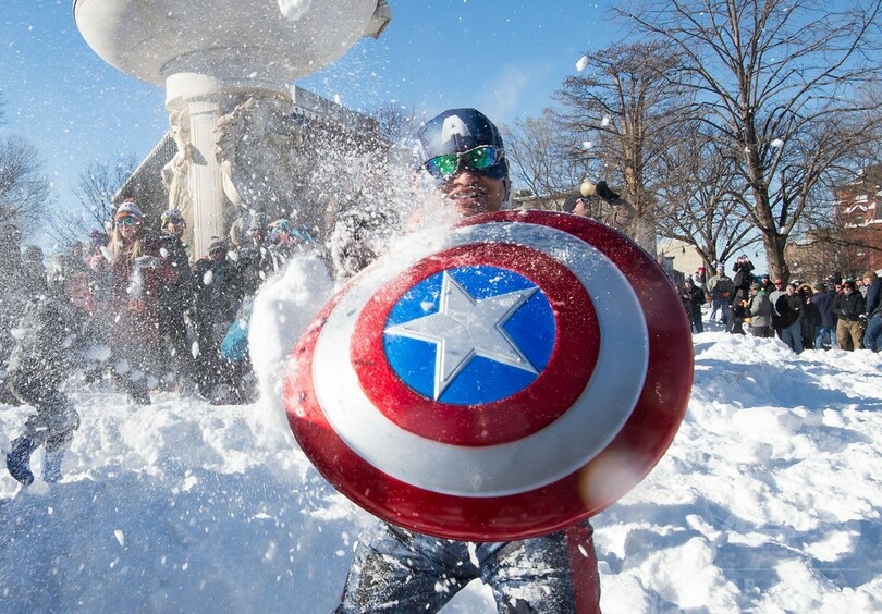 米東部の歴史的暴風雪、死者25人に 首都ワシントンで影響続く