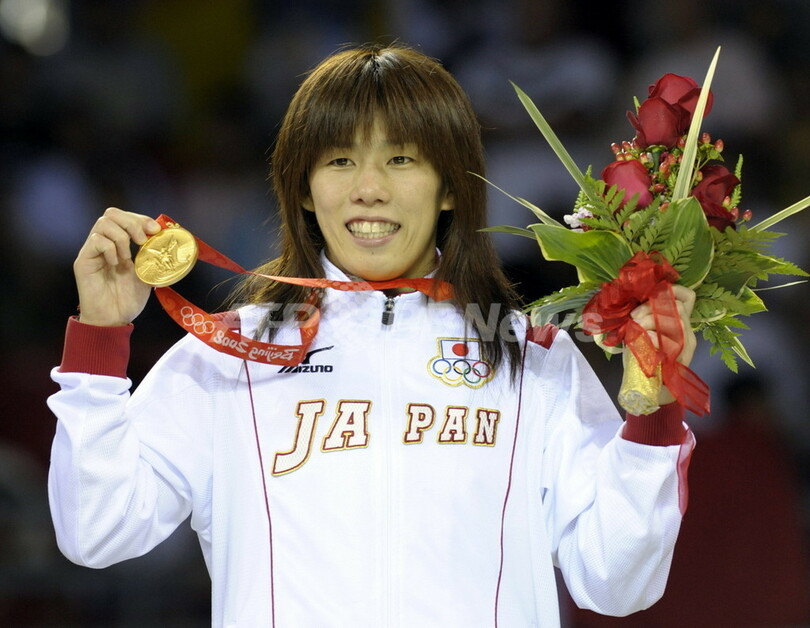 吉田 フォール勝ちで五輪連覇達成