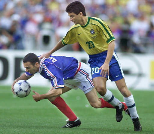 フランスが初優勝を果たした1998年大会決勝、ロシア大会で20年ぶりの