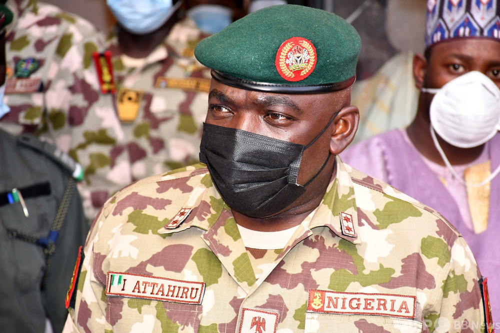ナイジェリア陸軍参謀長、飛行機事故で死亡