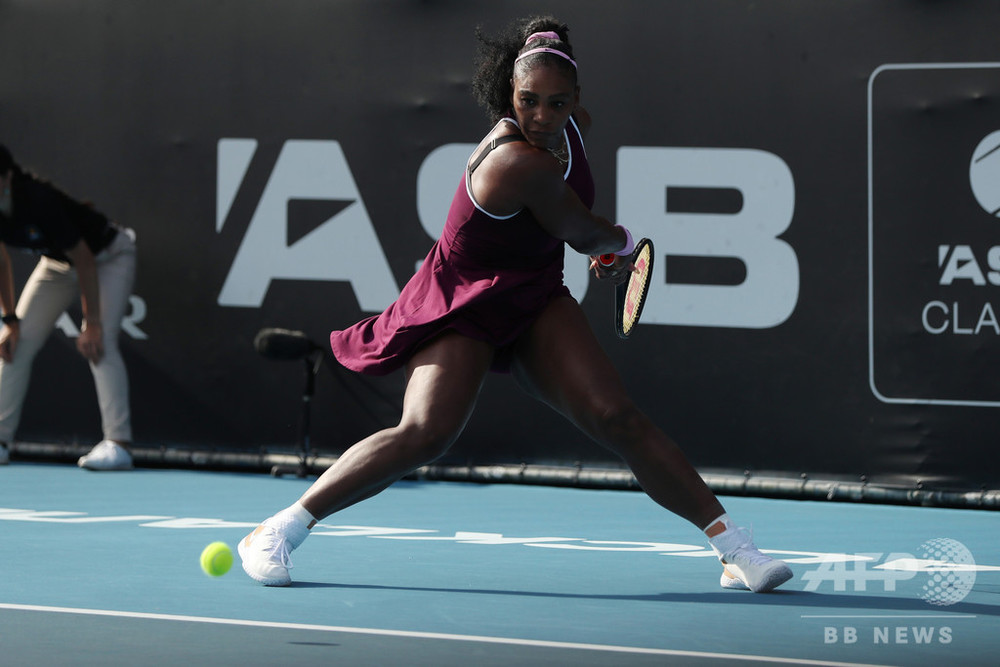 2017 год спорта. Серена Уильямс WTA 2018. Серена Уильямс Оскар 2019. Серена Уильямс шпагат.