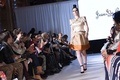 「パルプ ファッション・ウィーク」で発表された「Jean Ida Creations」の作品（2015年4月11日撮影）。(c)AFP/LOIC VENANCE