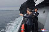 金正恩氏が海軍の核抑止力強化を強調、昨年進水失敗の駆逐艦を視察