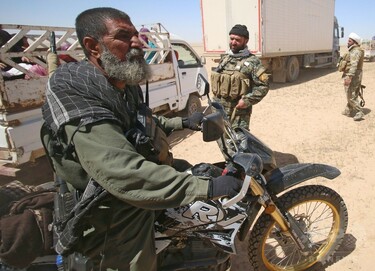 イラク歴戦の狙撃手、ハウィジャ奪還作戦で死亡 「ISを320人殺し